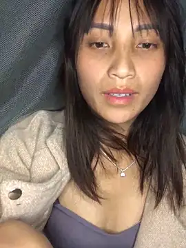 Snapshot of July_sexy69 chatting on November 14, 3:33 pm July sexy69 online show from November 14, 3:33 pm