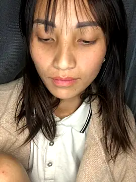 Snapshot of July_sexy69 chatting on November 16, 1:39 pm July sexy69 online show from November 16, 1:39 pm