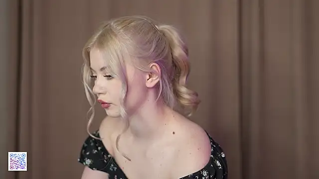 AshleyNikoo online show from November 21, 3:44 pm