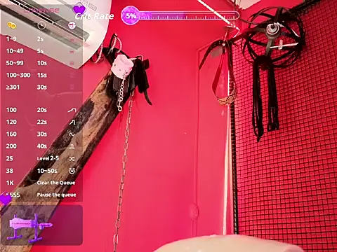 Snapshot of EVADANGERBDSM_ chatting on October 4, 11:30 am EVADANGERBDSM online show from October 4, 11:30 am