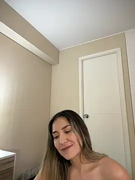 Mariana gom online show from June 9, 12:39 pm
