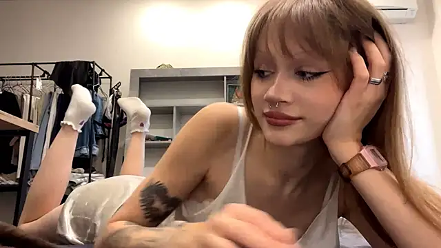 ElissaMikrot online show from October 6, 2:36 pm