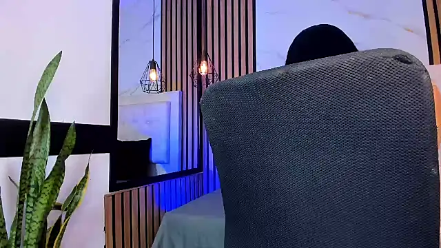 Joe Sims online show from October 4, 7:56 pm