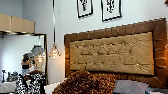 hannarose1208 online show from November 28, 12:19 pm