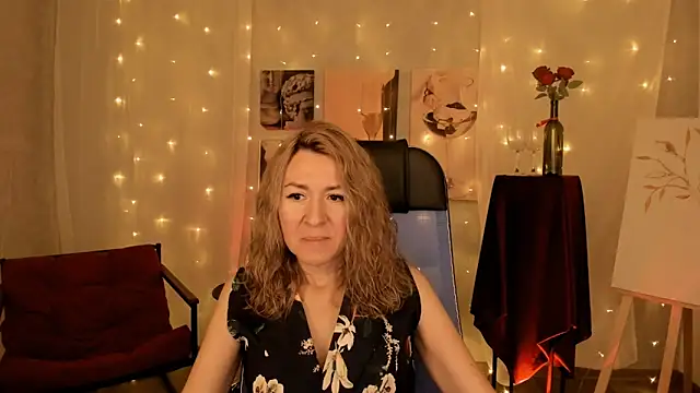 DonnaSmitth online show from December 18, 3:29 pm