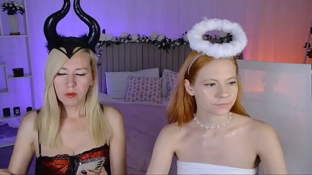 DonnaSmitth online show from July 10, 7:38 pm