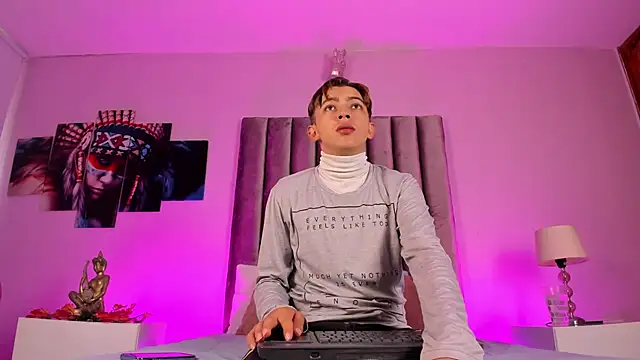 Lian Miller1  online show from April 5, 2:03 pm