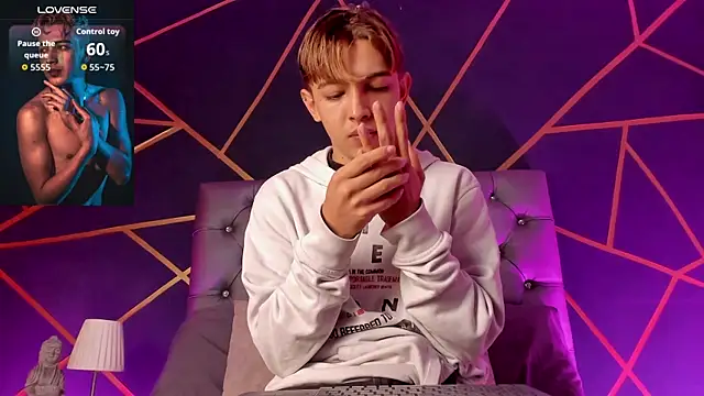 Lian Miller1  online show from April 9, 12:21 pm