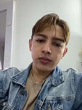 Lian Miller1  online show from April 12, 1:49 pm