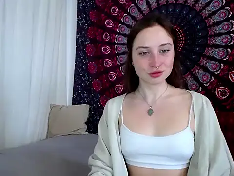 Snapshot of AdalynKiss chatting on May 7, 6:52 am AdalynKiss online show from May 7, 6:52 am