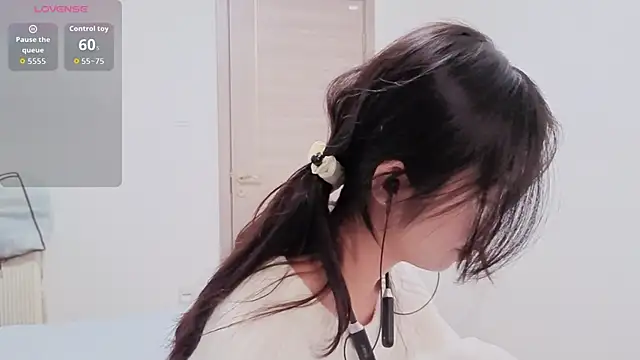 dudu-baby10 online show from December 14, 3:28 pm