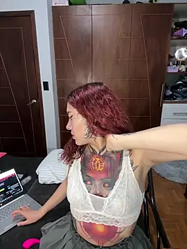 SelenaRouge1 online show from February 13, 3:46 am