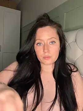 irishmollyx online show from May 14, 10:22 am