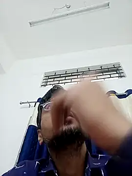 Snapshot of rajkinky2025 chatting on October 8, 7:39 am rajkinky2025 online show from October 8, 7:39 am