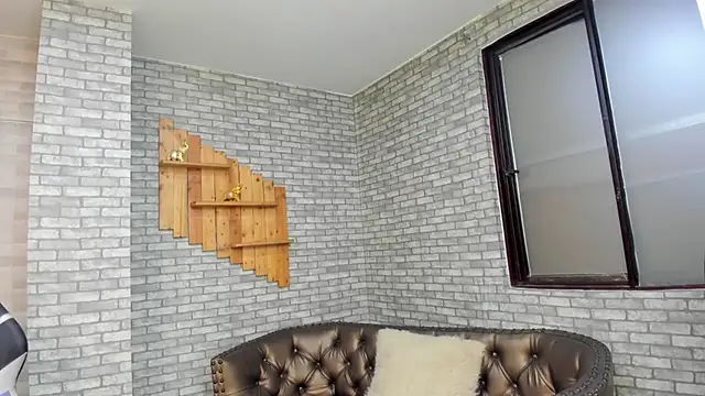 Alisonn Doll online show from November 23, 1:11 pm