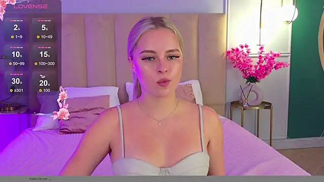 EllyLinn online show from November 14, 5:11 pm