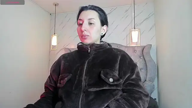 Iris  77 online show from December 19, 12:34 pm