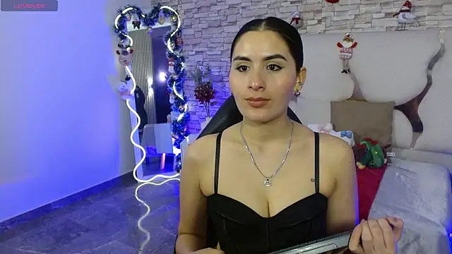 Snapshot of casse_tay chatting on November 29, 2:36 am casse tay online show from November 29, 2:36 am