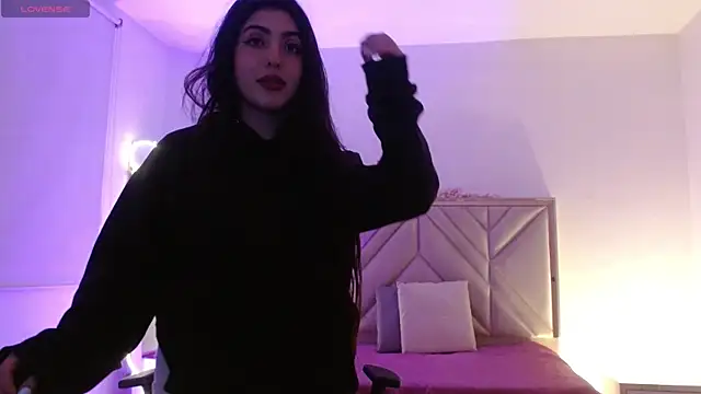 Snapshot of Ixchel_tay chatting on November 28, 3:20 am Ixchel tay online show from November 28, 3:20 am