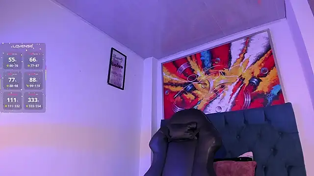 violet blaze online show from November 20, 10:04 am