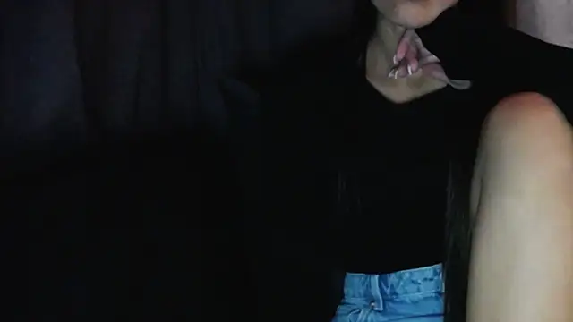 Snapshot of Name666999____ chatting on October 20, 9:04 pm Name666999     online show from October 20, 9:04 pm