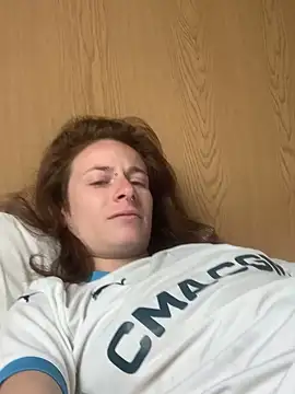 GoldenPussy1329 online show from April 22, 1:45 pm