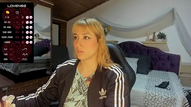 sophialyh 1 online show from October 8, 12:25 pm