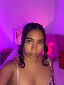 Snapshot of Sofi_Booty07 chatting on October 20, 11:38 pm Sofi Booty07 online show from October 20, 11:38 pm