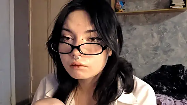 Beeping Creature online show from December 5, 11:30 am