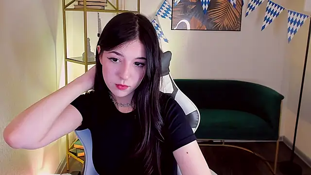 Snapshot of Azaliya_Haze chatting on September 27, 10:31 am Azaliya Haze online show from September 27, 10:31 am