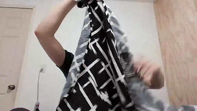 Snapshot of vagimosa chatting on October 3, 5:15 am vagimosa online show from October 3, 5:15 am