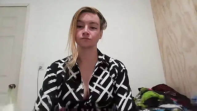 Snapshot of vagimosa chatting on October 16, 8:26 am vagimosa online show from October 16, 8:26 am