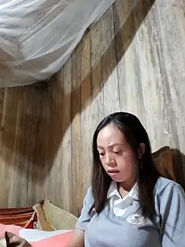 Snapshot of Tuyet_xx chatting on October 20, 8:53 pm Tuyet xx online show from October 20, 8:53 pm