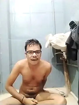 sexybobby13 online show from October 11, 8:46 am