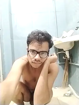 sexybobby13 online show from February 11, 8:41 am