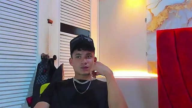 daniscot online show from October 29, 3:53 am