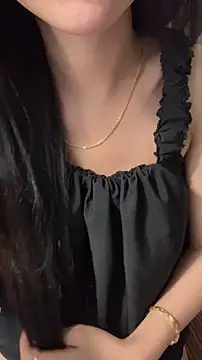 Snapshot of Gina999 chatting on July 6, 1:19 pm Gina999 online show from July 6, 1:19 pm