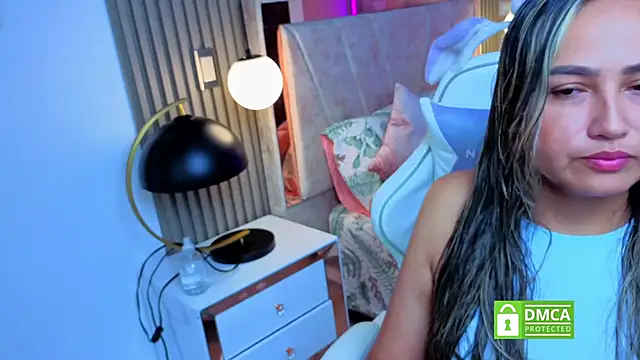 lila cute1 online show from November 22, 11:42 am