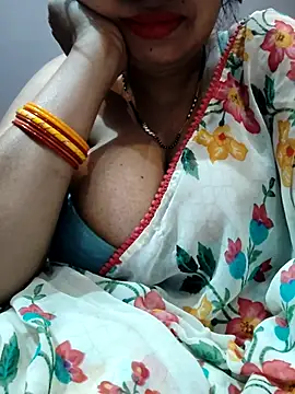Hot  bhabhi 99 online show from April 14, 4:51 am