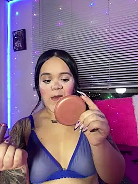 Sussyroxxx online show from May 3, 4:18 am