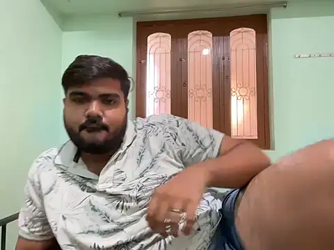 Romeo Sam2 online show from October 11, 7:18 am