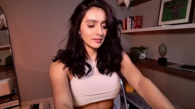 Snapshot of Milana_De chatting on May 2, 12:04 am Milana De online show from May 2, 12:04 am
