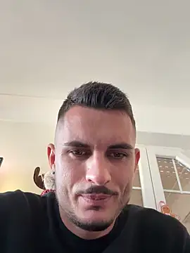 WildFlame2525 online show from November 9, 2:15 pm