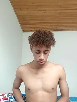 Snapshot of The_boy_good chatting on November 9, 2:59 pm The boy good online show from November 9, 2:59 pm