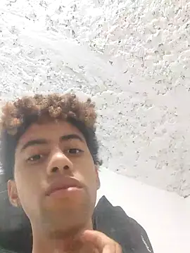 Snapshot of The_boy_good chatting on March 29, 8:31 pm The boy good online show from March 29, 8:31 pm