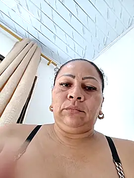 Dirty Candy online show from November 12, 2:06 pm