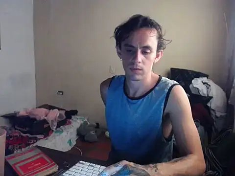 Snapshot of monroedelrey chatting on October 28, 8:00 pm monroedelrey online show from October 28, 8:00 pm