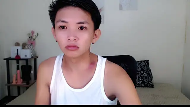 Snapshot of Wild_Prince69 chatting on November 7, 10:43 pm Wild Prince69 online show from November 7, 10:43 pm