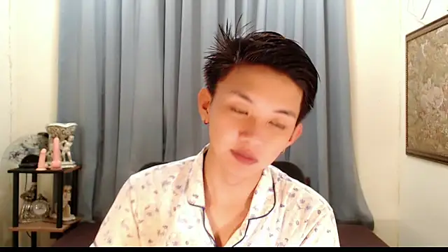 Snapshot of Wild_Prince69 chatting on December 2, 12:05 am Wild Prince69 online show from December 2, 12:05 am