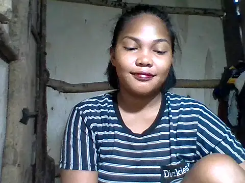 sweetlexypinay19 online show from May 6, 11:21 pm